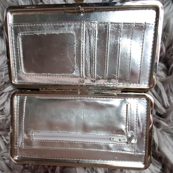 Multicolored faux snake embossed hardcover wallet - Picture 3 of 3